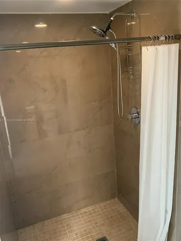 121 W 42nd Street Hialeah FL 33012