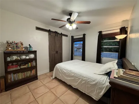 121 W 42nd Street Hialeah FL 33012