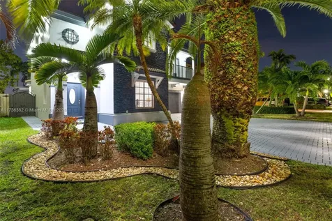 871 SW 155th Court Miami FL 33194