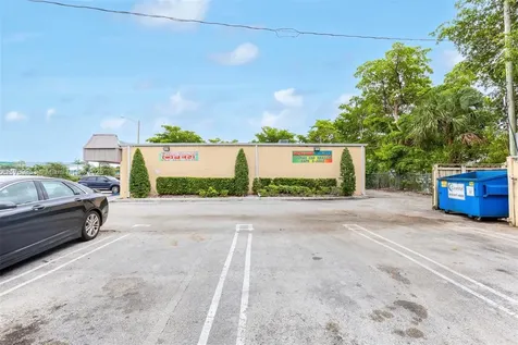 410-430 E Sample Road Pompano Beach FL 33064