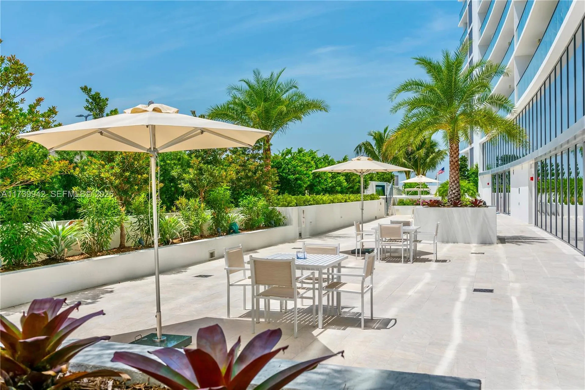 1180 N Federal Highway Fort Lauderdale FL 33304