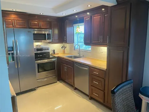 3050 E Sunrise Lakes Drive Sunrise FL 33322