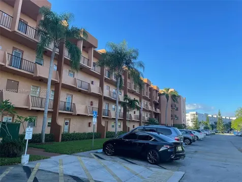 3050 E Sunrise Lakes Drive Sunrise FL 33322