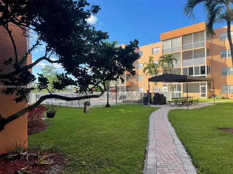 3050 E Sunrise Lakes Drive Sunrise FL 33322