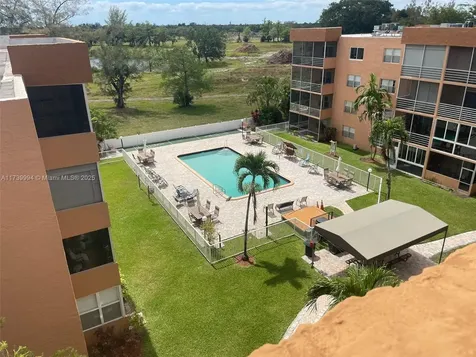 3050 E Sunrise Lakes Drive Sunrise FL 33322