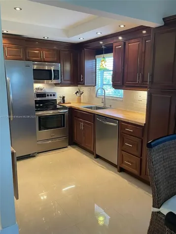 3050 E Sunrise Lakes Drive Sunrise FL 33322