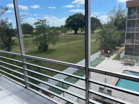 3050 E Sunrise Lakes Drive Sunrise FL 33322