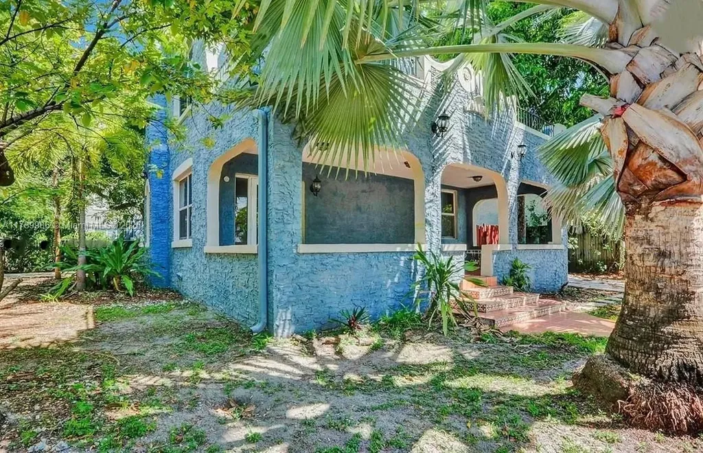 1537 SW 10th Street Miami FL 33135