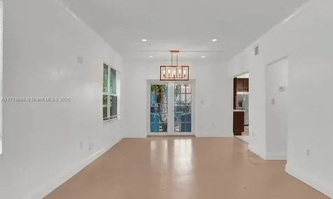 1537 SW 10th Street Miami FL 33135