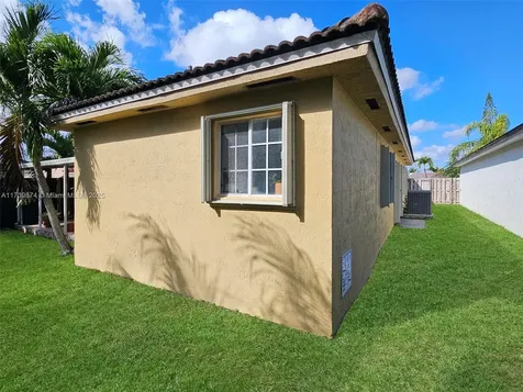 14322 SW 170th Terrace Miami FL 33177