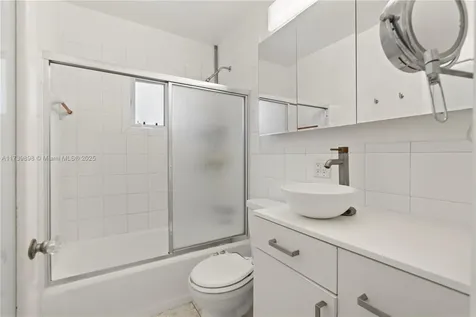 5822 SW 41st Street Miami FL 33155
