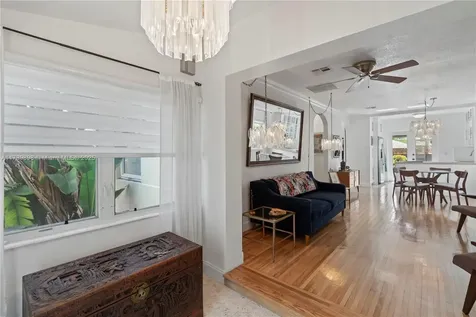 5822 SW 41st Street Miami FL 33155