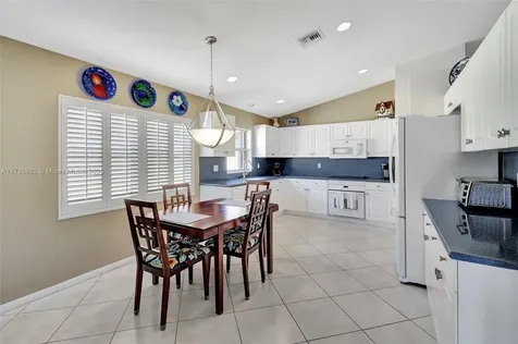 5725 Royal Club Drive Boynton Beach FL 33437