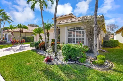 5725 Royal Club Drive Boynton Beach FL 33437