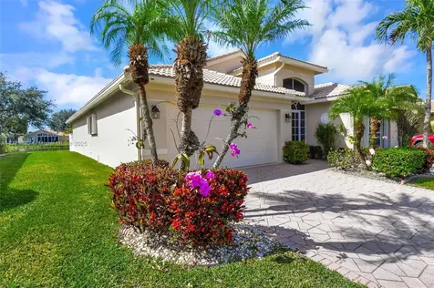 5725 Royal Club Drive Boynton Beach FL 33437