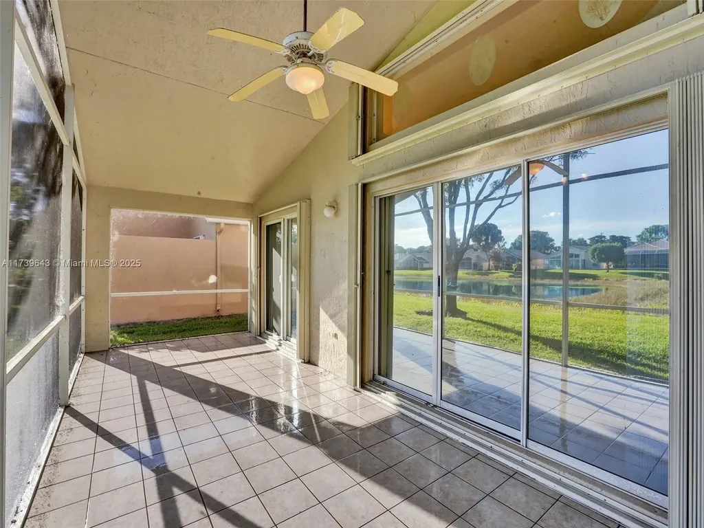 6514 Via Vicenza Delray Beach FL 33446