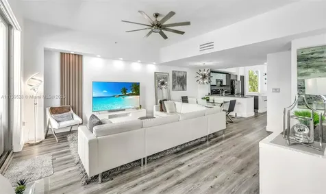 2138 Van Buren Street Hollywood FL 33020