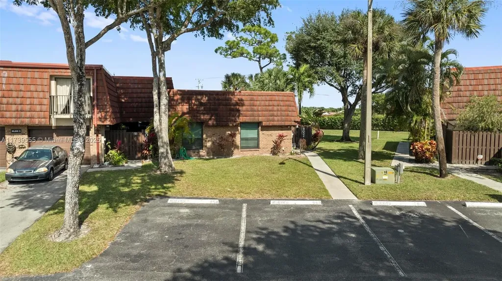 8032 Boca Rio Drive Boca Raton FL 33433