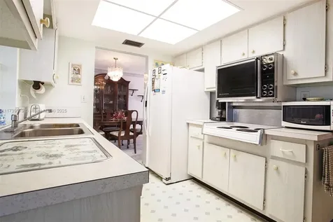 2610 E Golf Boulevard Pompano Beach FL 33064