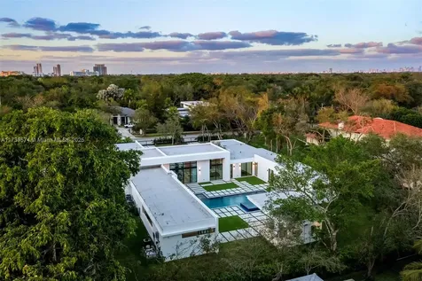 6830 SW 104th Street Pinecrest FL 33156
