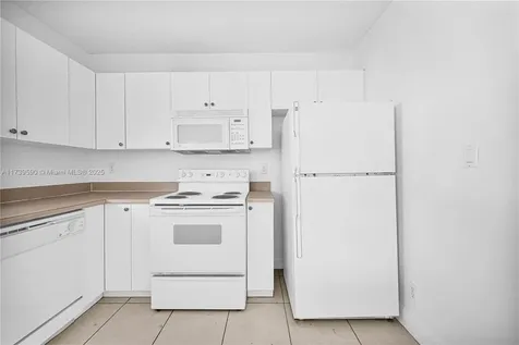 8425 NW 40th Court Sunrise FL 33351