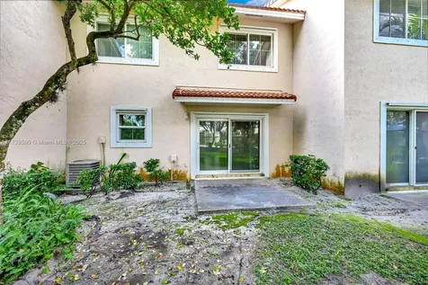 8425 NW 40th Court Sunrise FL 33351