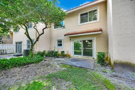 8425 NW 40th Court Sunrise FL 33351