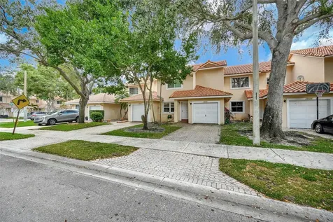8425 NW 40th Court Sunrise FL 33351