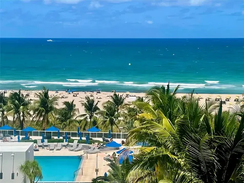 100 Lincoln Road Miami Beach FL 33139