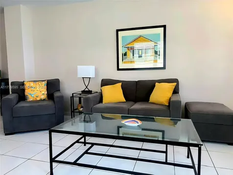 100 Lincoln Road Miami Beach FL 33139