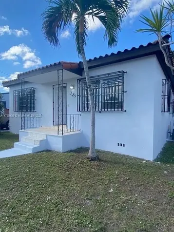 310 SW 67th Avenue Miami FL 33144