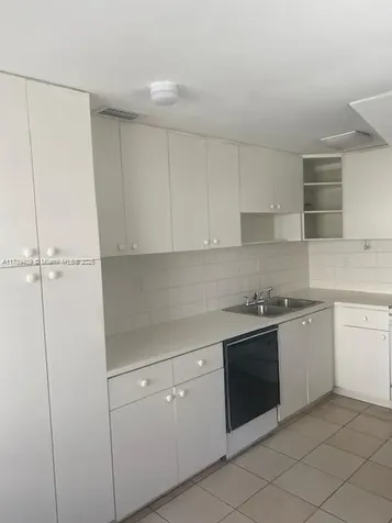 310 SW 67th Avenue Miami FL 33144