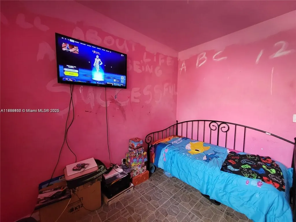 3241 SW 20th Court Fort Lauderdale FL 33312