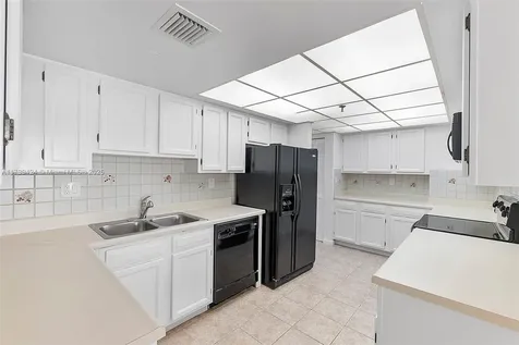 1155 Hillsboro Mile Hillsboro Beach FL 33062