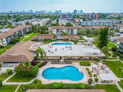 16801 NE 13th Avenue Miami FL 33162
