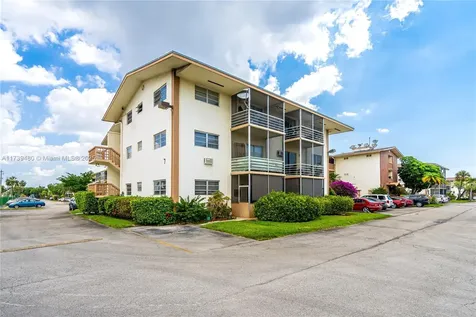 16801 NE 13th Avenue Miami FL 33162