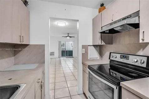 16801 NE 13th Avenue Miami FL 33162