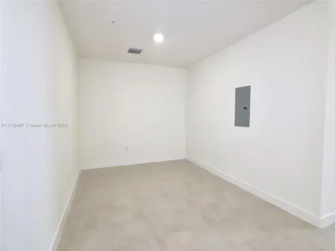 7925 NW 104th Avenue Doral FL 33178