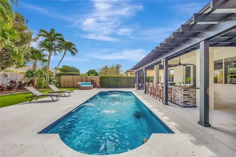 635 SE 30th Drive Homestead FL 33033