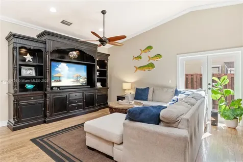 15140 SW 46th Terrace Miami FL 33185