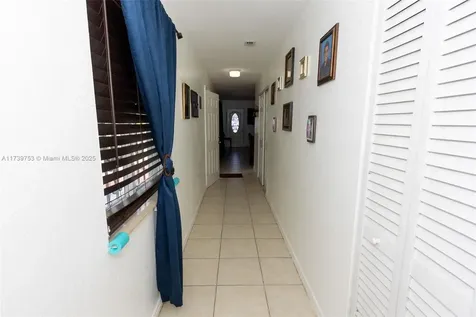 2880 NW 56th Street Miami FL 33142