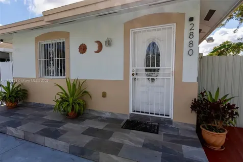 2880 NW 56th Street Miami FL 33142