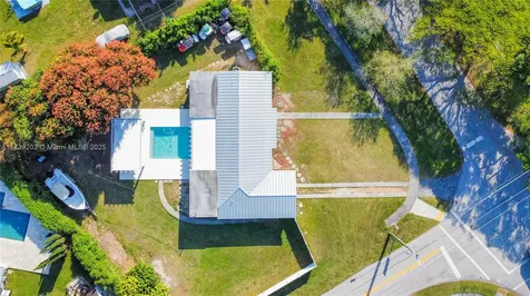 16401 SW 92nd Avenue Palmetto Bay FL 33157