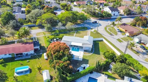 16401 SW 92nd Avenue Palmetto Bay FL 33157