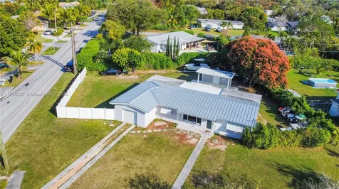 16401 SW 92nd Avenue Palmetto Bay FL 33157