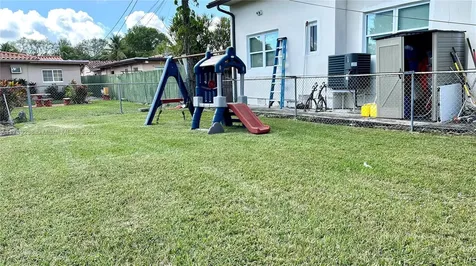 6334 SW 23rd Street Miami FL 33155