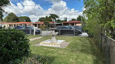 6334 SW 23rd Street Miami FL 33155
