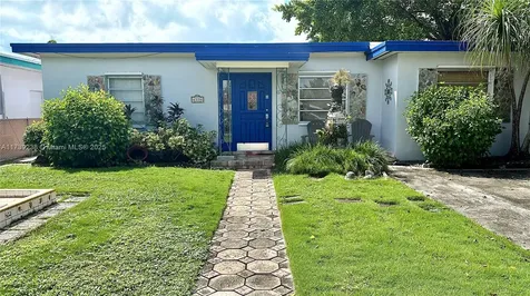 6334 SW 23rd Street Miami FL 33155