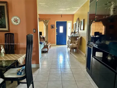 6334 SW 23rd Street Miami FL 33155
