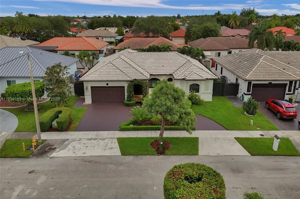 8843 NW 176th Street Hialeah FL 33018